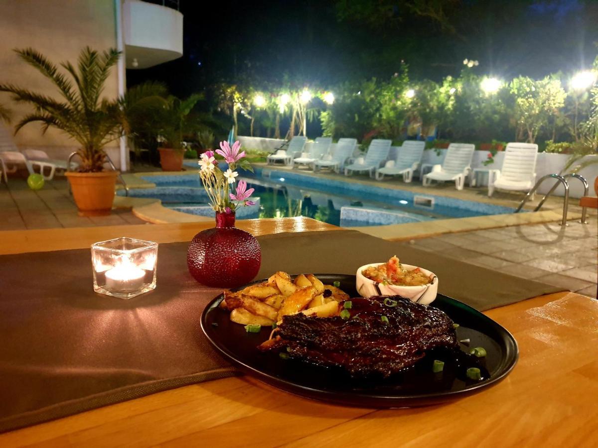 Hotel Feniks Лозенец Экстерьер фото