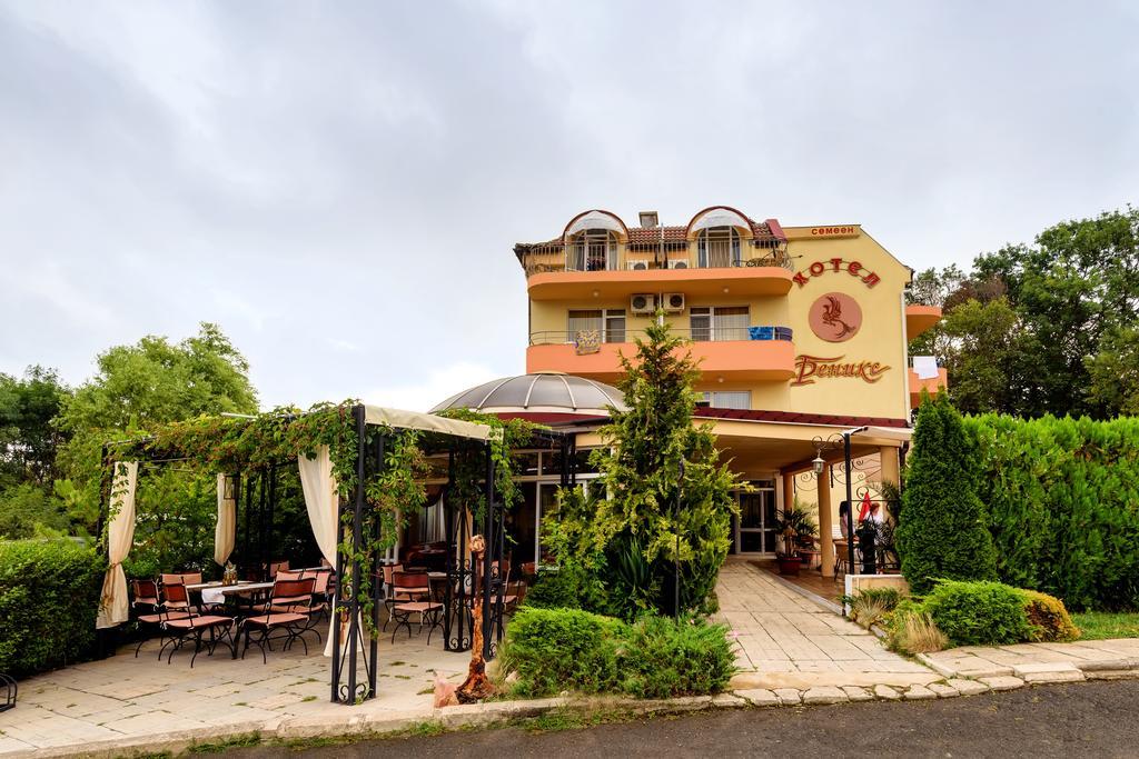 Hotel Feniks Лозенец Экстерьер фото